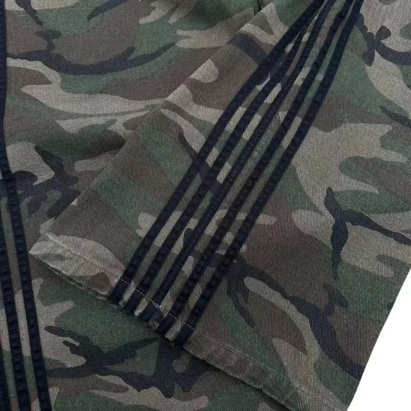 Youngzz Camo Baggy Jeans