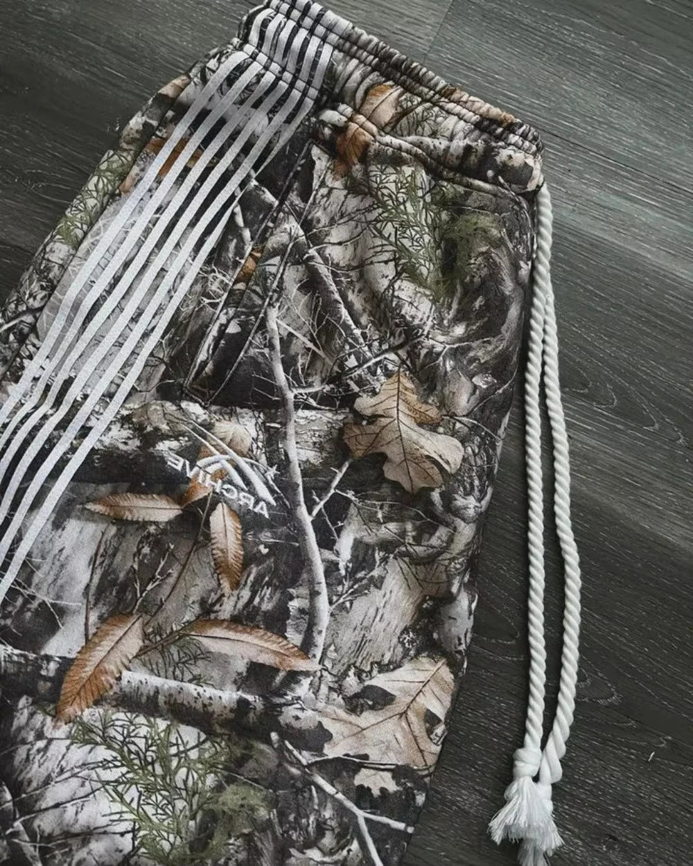 Youngzz Camo Sweatpans